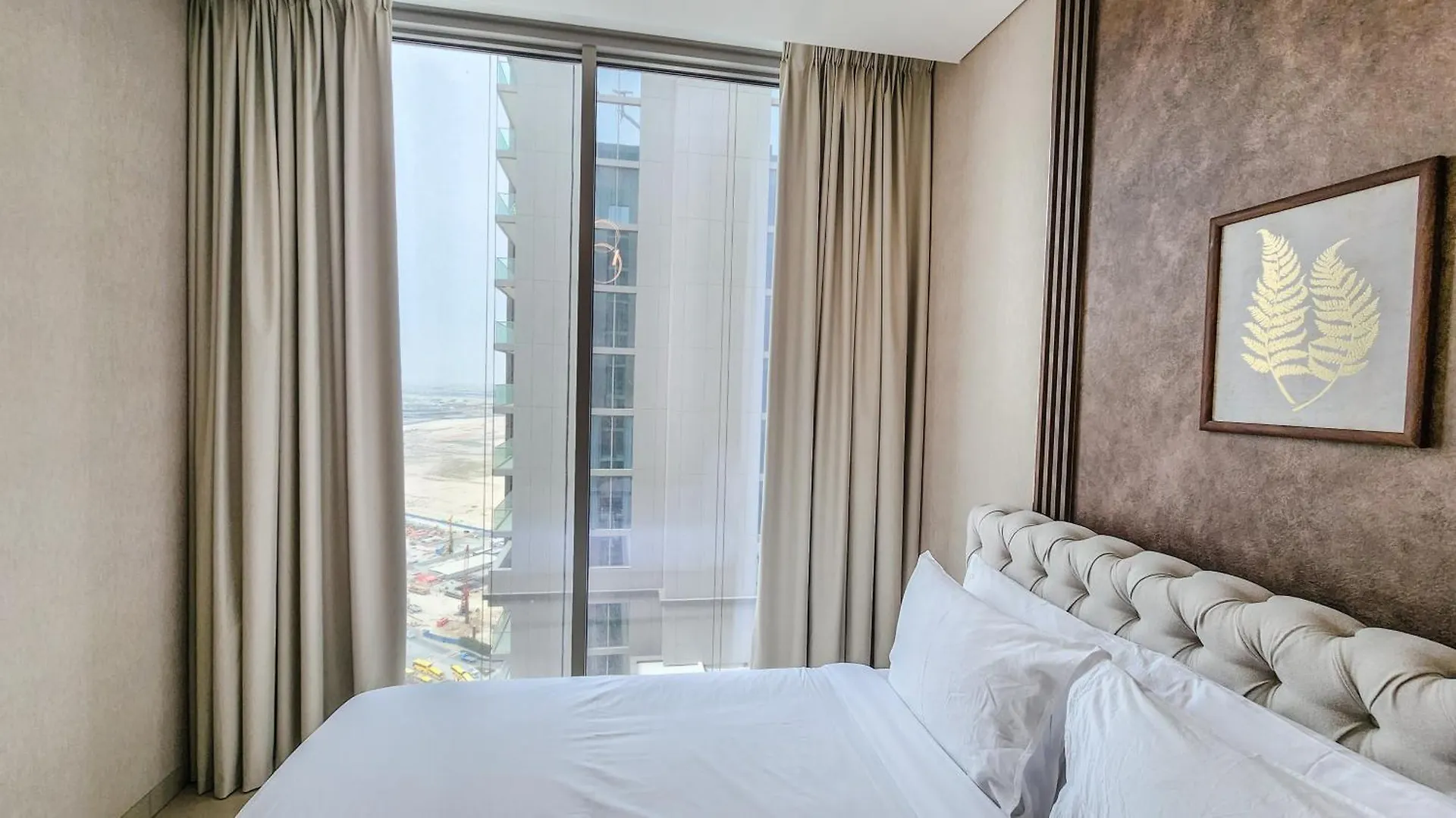 Stay By Latinem Luxury 1Br Holiday Home Cvr B2810 Near Burj Khalifa Dubai Apartment